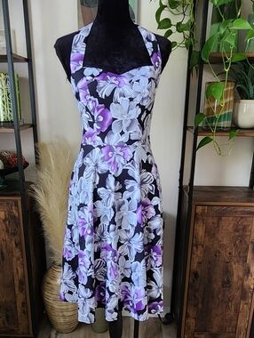 Topdress Purple Floral Halter Style Dress Lace Up Corset Back Size Medium